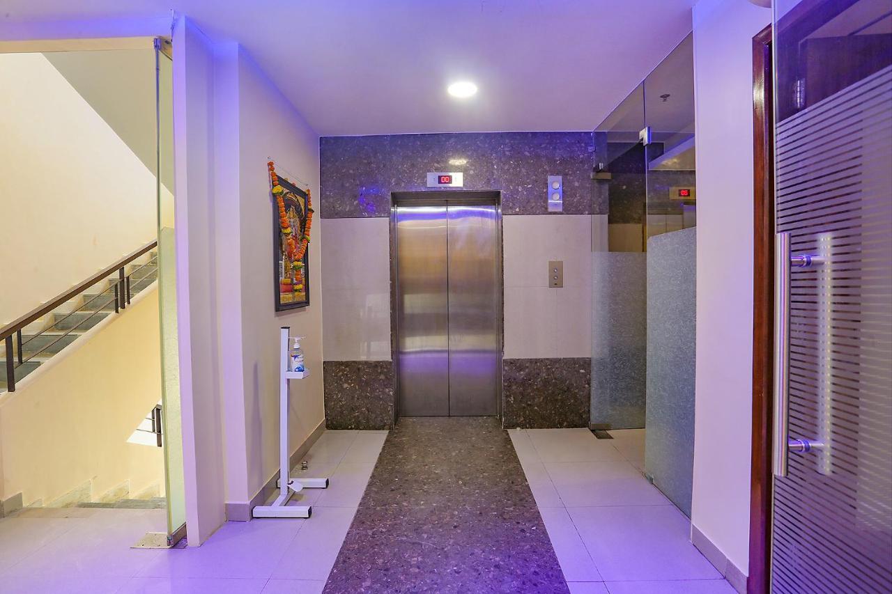 Fabhotel Royal International Mumbai Bagian luar foto