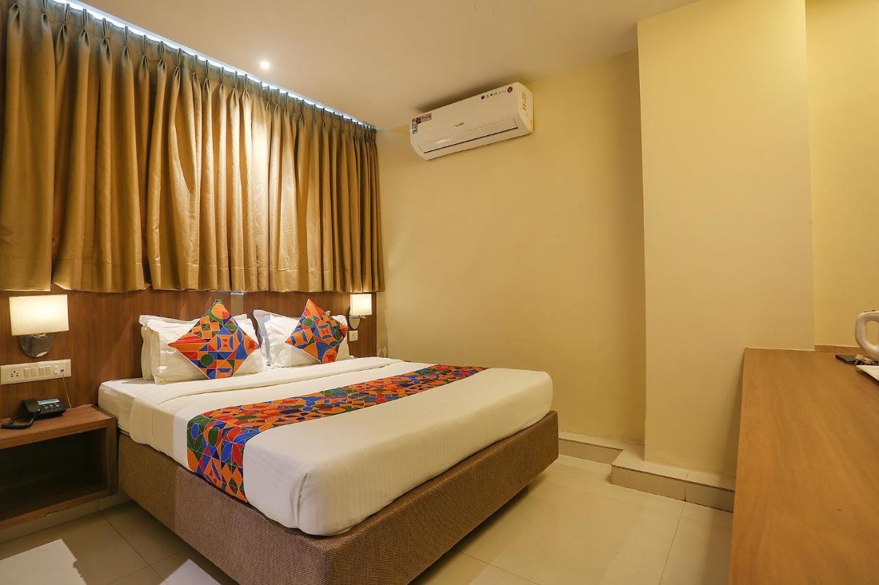 Fabhotel Royal International Mumbai Bagian luar foto