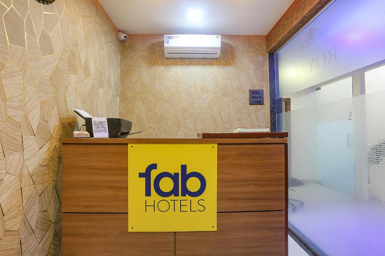 Fabhotel Royal International Mumbai Bagian luar foto
